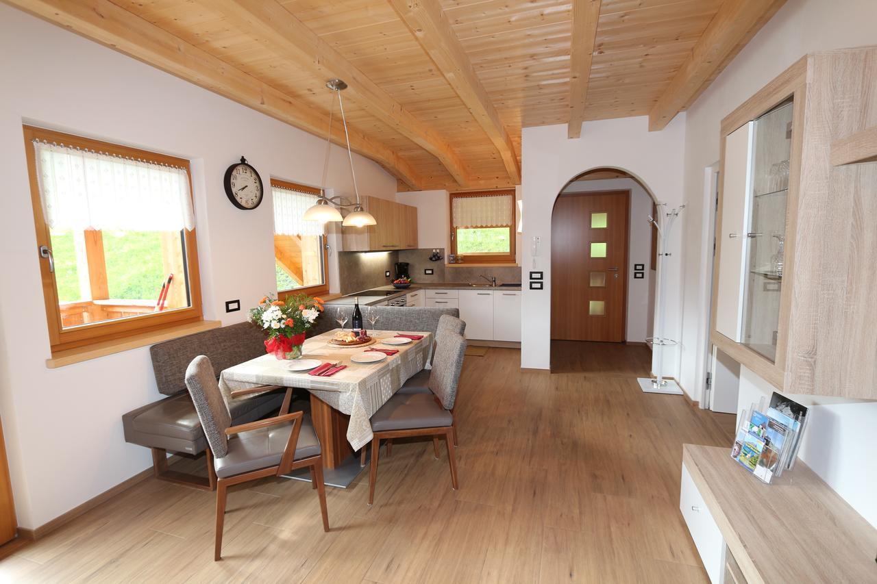 Ciasa Linda Apartment *