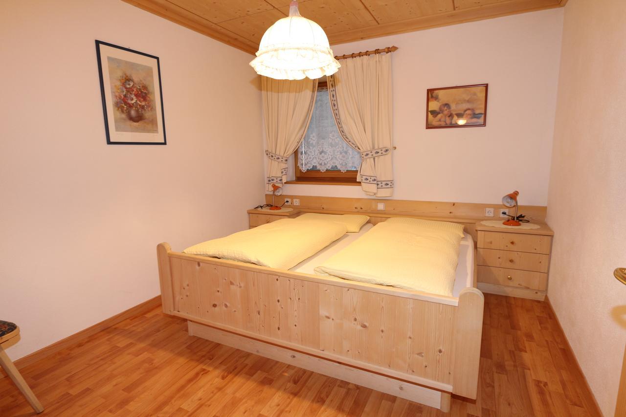 Ciasa Linda Apartment *